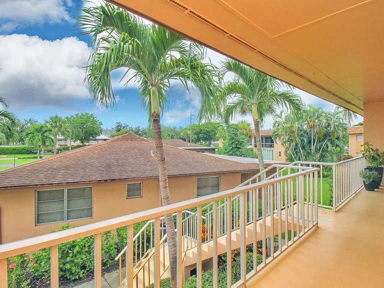 729 Palm View Dr #D4 — Photo 17