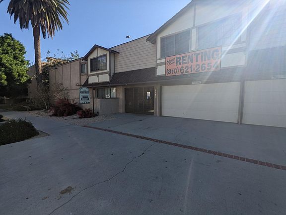 3rd image of 5810 Yolanda Ave