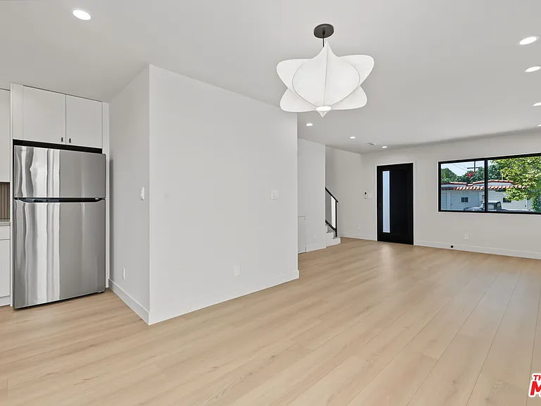 5843 Whitworth Dr — Photo 23