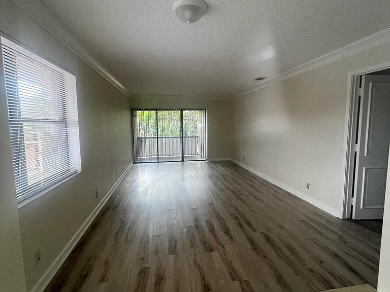 5975 Forest Hill Blvd #201 — Photo 6