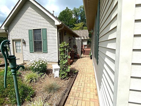 5th image of 1698 W County Road 800 N