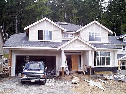 1st image of 4622 230th Se (L9)
