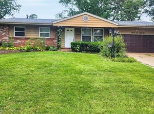 10555 Langford Dr, Saint Louis, MO 63136