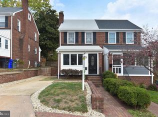 3105 S High St, Arlington, VA 22202