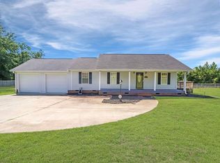 481 Barfield Rd, Elgin, SC 29045