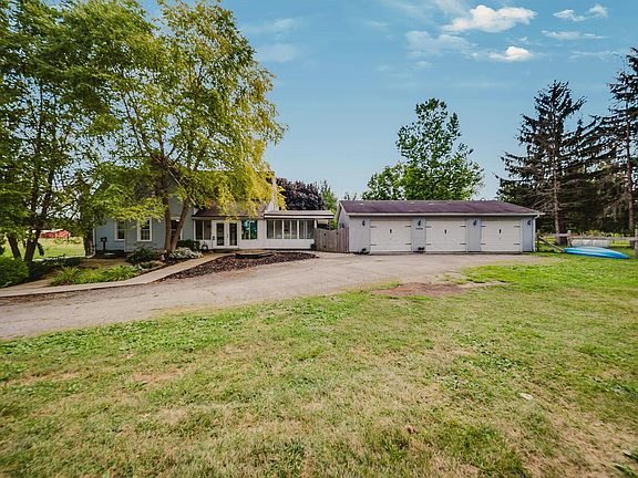 2nd image of 3632 Co Rd 168