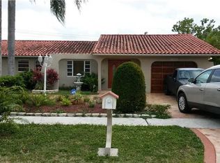 14058 SW 40th Ter, Miami, FL 33175