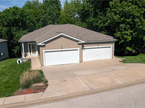 3303 N 103rd Ter, Kansas City, KS 66109