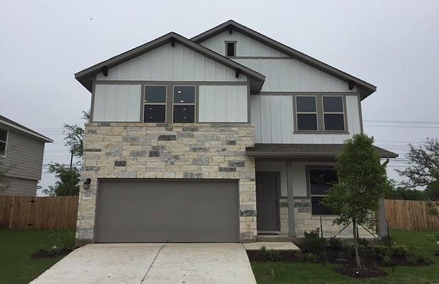 1st image of 804 Hays Hill Dr