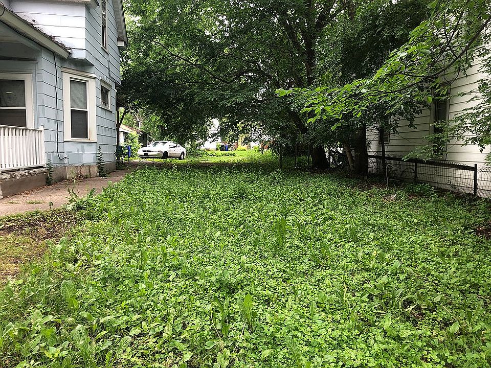 1st image of 924 Woodbridge St