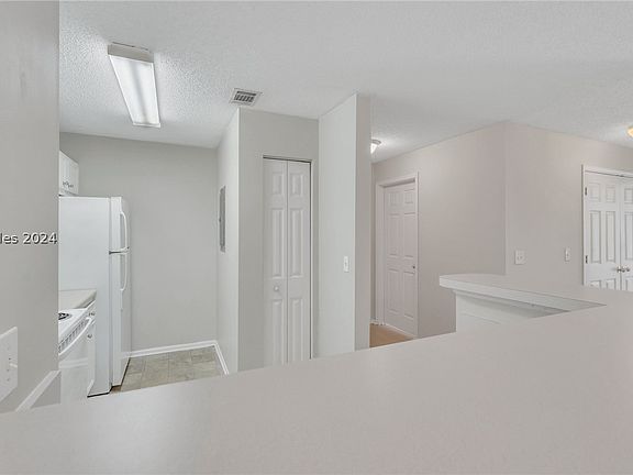 5th image of 50 Pebble Beach Cv APT M217