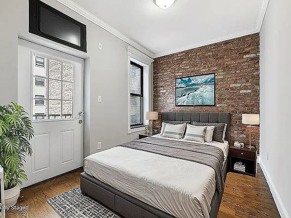 3rd image of 188 Avenue B APT 3