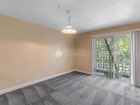 4th image of 1112 Eddy St Unit C