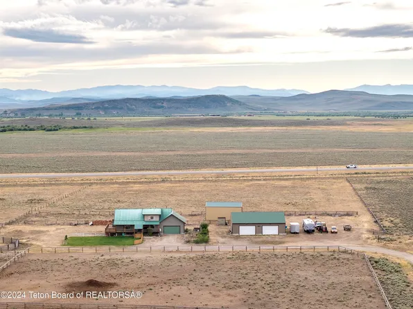 9 Cirque Pl, Pinedale, WY 82941