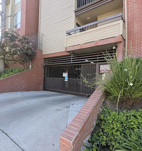 835 S Lucerne Blvd #209 — Photo 9
