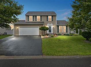 5495 Ravensthorpe Way, Clay, NY 13041