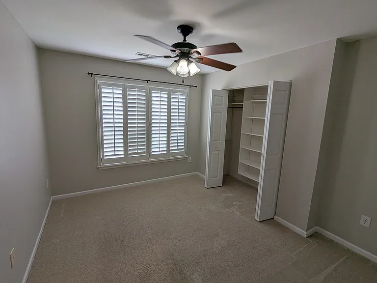 5 Criterion Dr — Photo 21