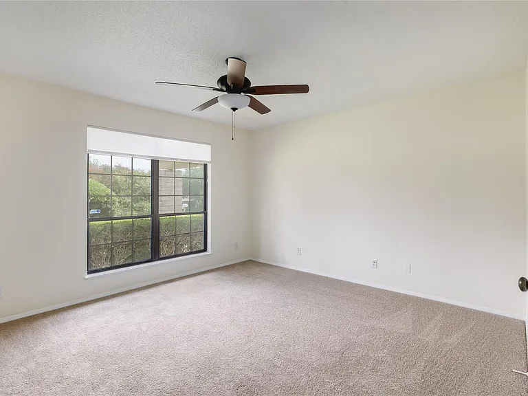 611 Lido St — Photo 22
