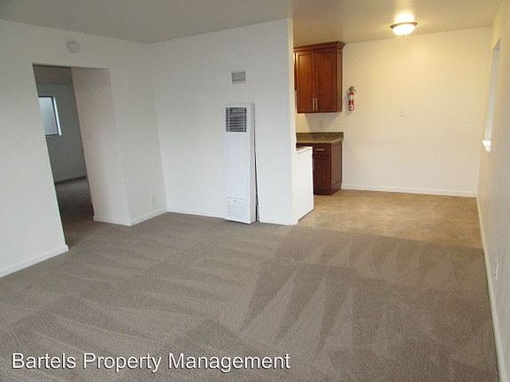 4th image of 1700 Market Ave APT 2