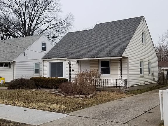 4th image of 3704 Wetzel Ave