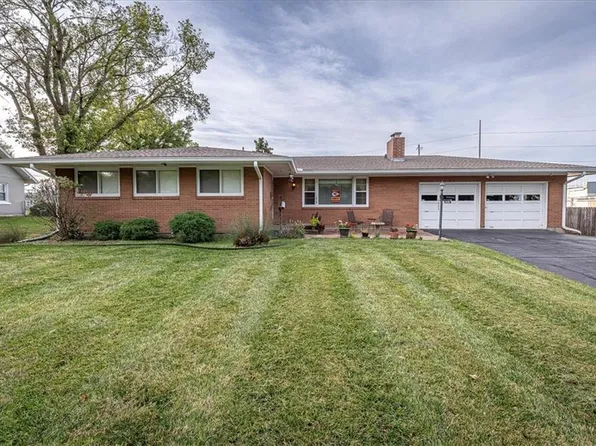 9933 E 36th St S, Independence, MO 64052