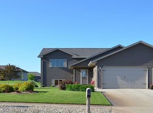 2109 Vista Loop, Pierre, SD 57501