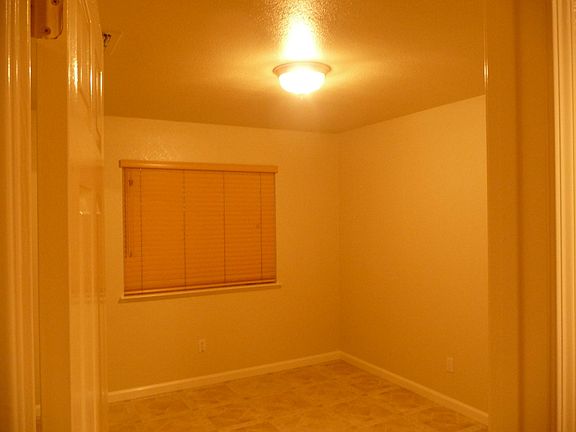 4th image of 3128 Mount Maclure Dr