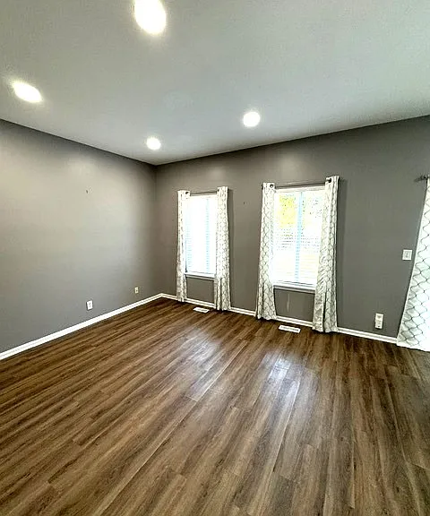 14225 S Napa Cir — Photo 8
