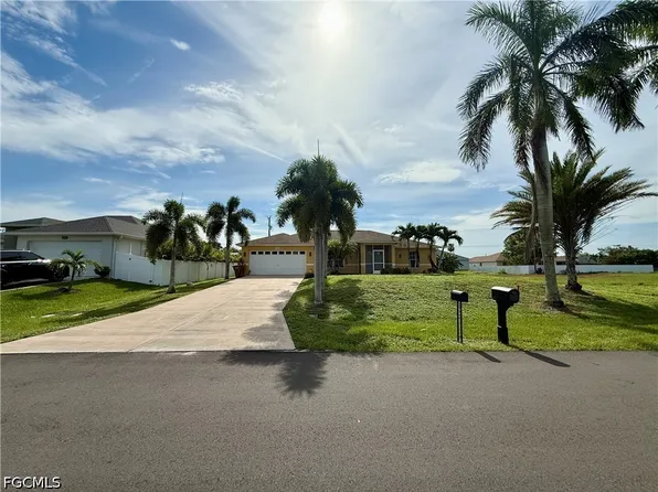 2209 NE 9th Ave, Cape Coral, FL 33909