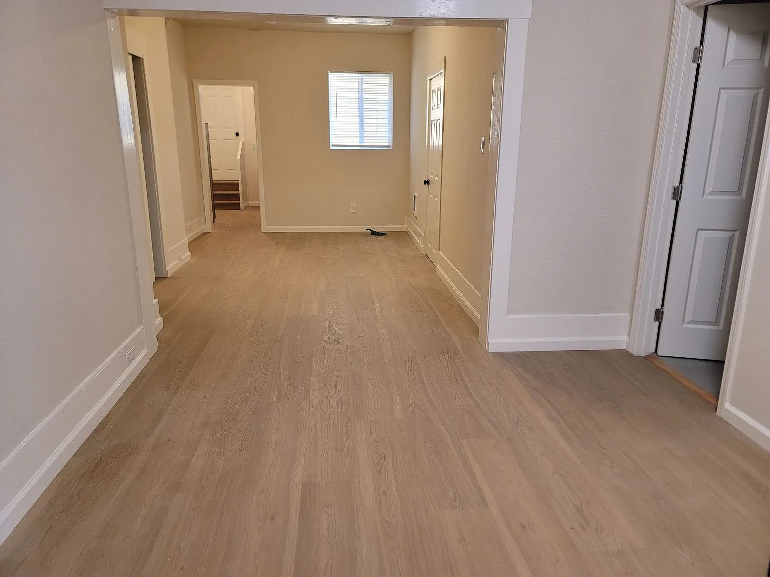 1 bed, 525 sqft, $4,200 — Photo 2