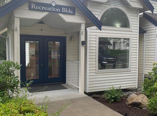 1900 NE 48th St UNIT F206, Renton, WA 98056