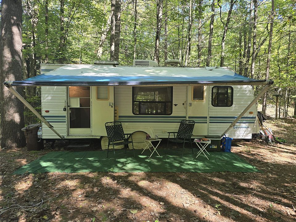 1st image of 4232 E 3 1/2 Mile Rd