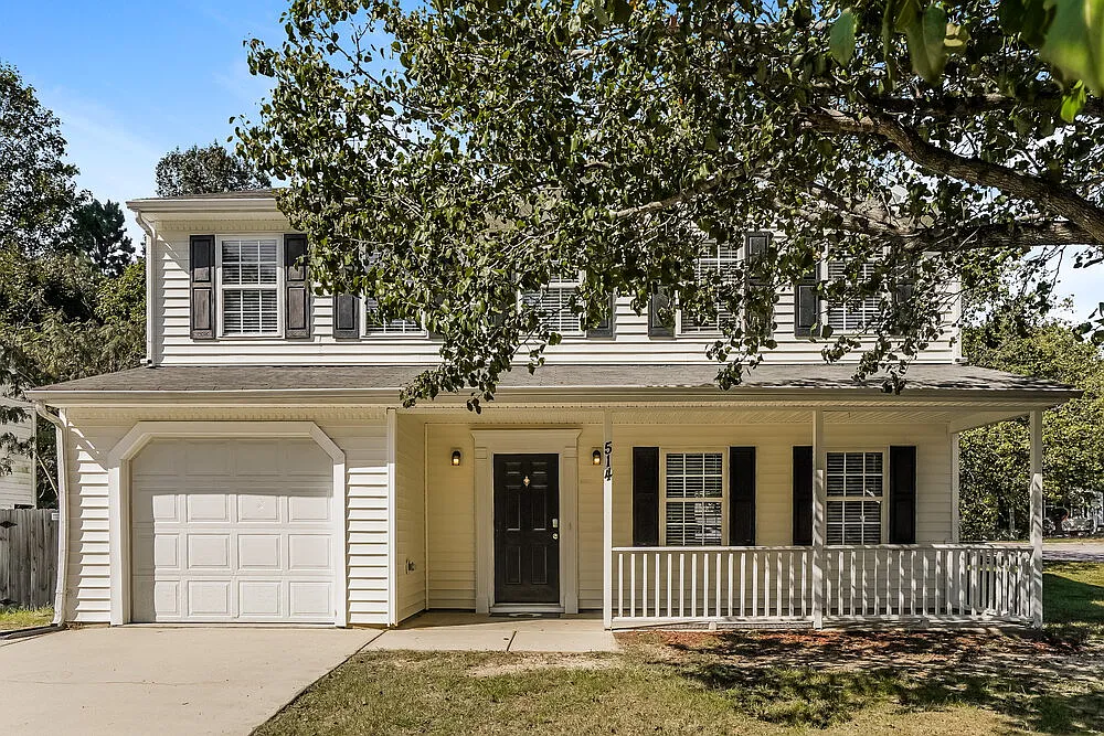 4 bed, 2.5 bath, 1875 sqft, $2,060 — Photo 1