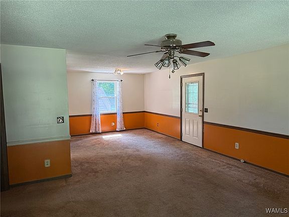 3rd image of 10754 Tiara Dr