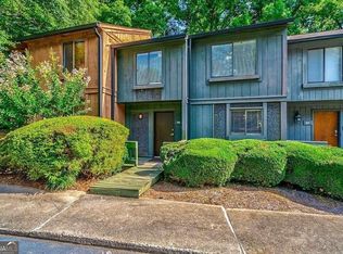 108 Fernbanks Ct, Athens, GA 30605