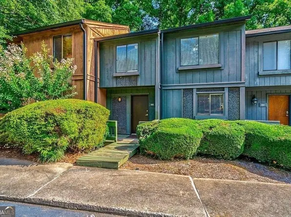 108 Fernbanks Ct, Athens, GA 30605