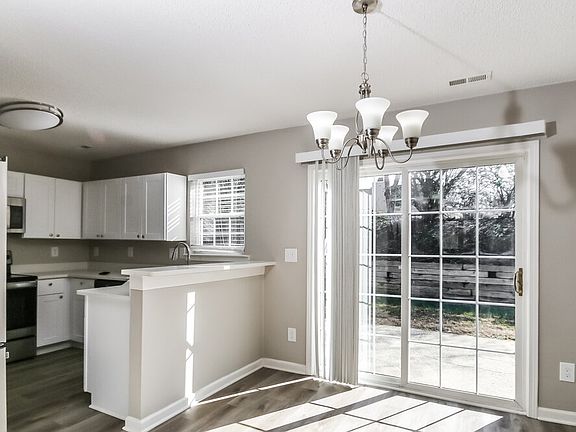 4th image of 4510 Doves Nest Ct