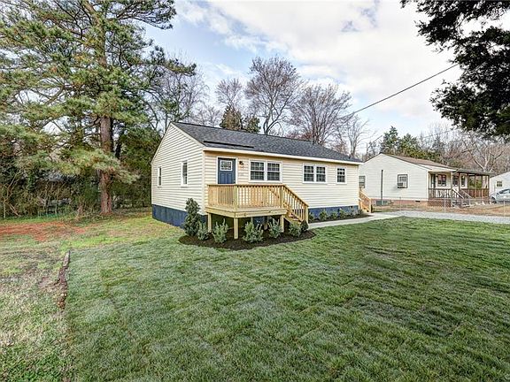 5th image of 4906 Leonard Ave