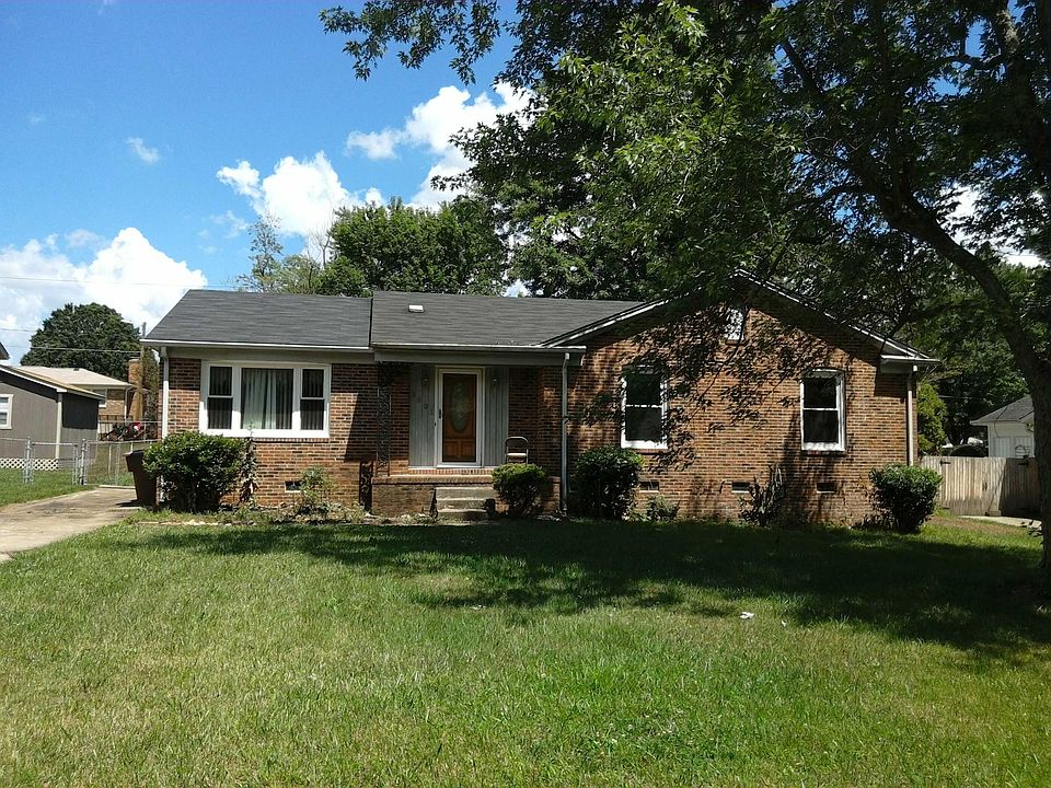 1st image of 3003 Royalton Dr