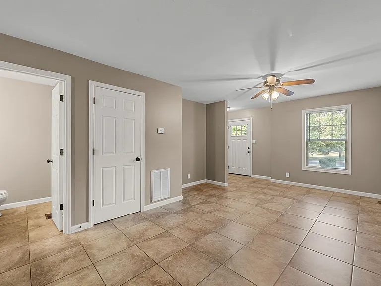 1762 Spring Water Dr #A — Photo 3