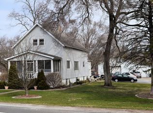 2038 Thornton Lansing Rd, Lansing, IL 60438