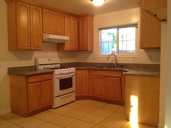 5th image of 1807 Kidder Ave