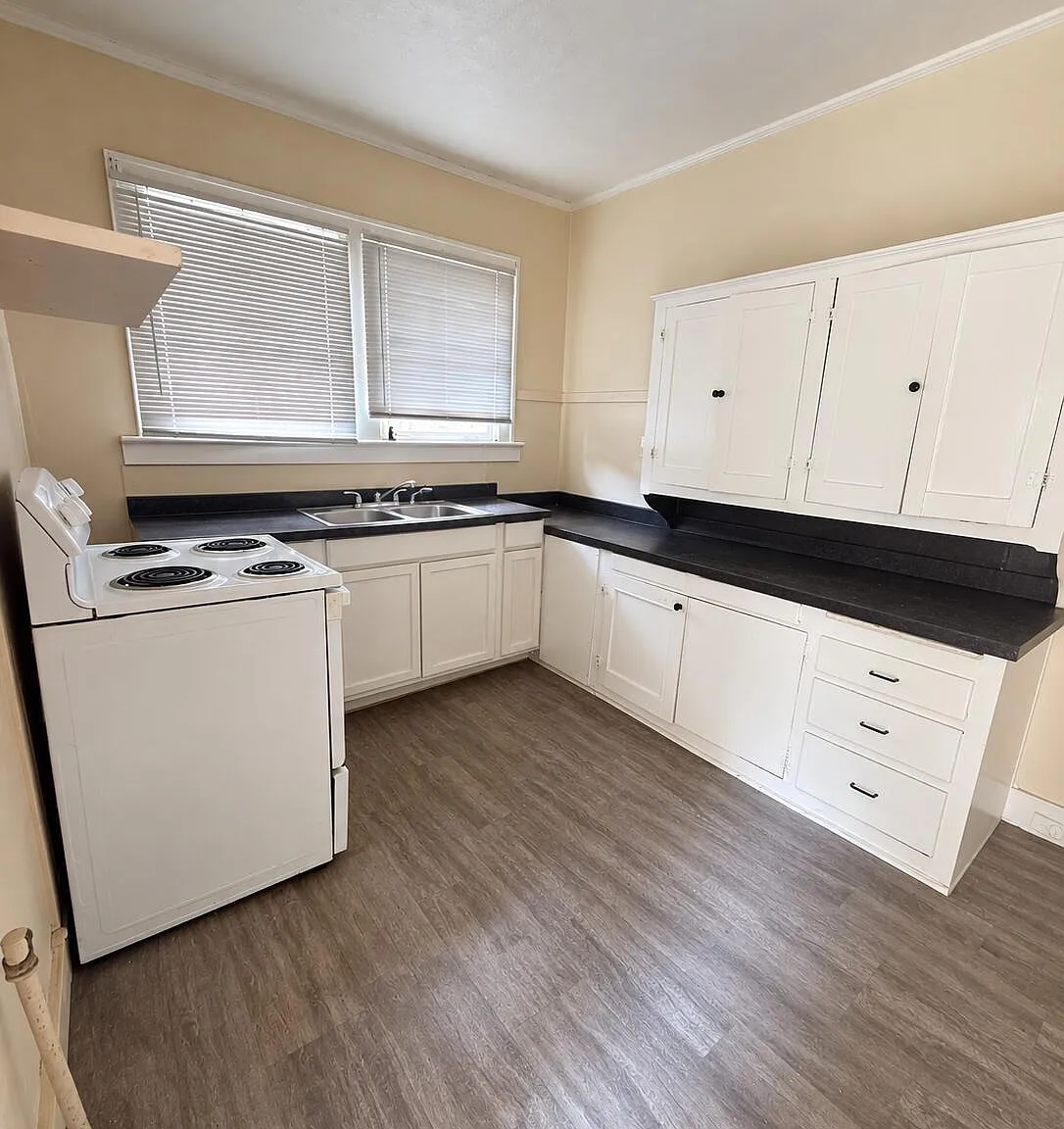 3 bed, 2.0 bath, 1535 sqft, $1,500 — Photo 4