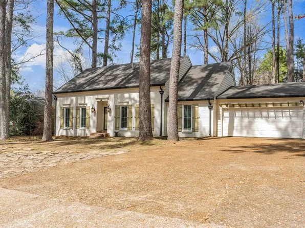 8050 Farmington Blvd, Germantown, TN 38138