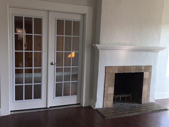Hardwoods & wood burning fireplace
