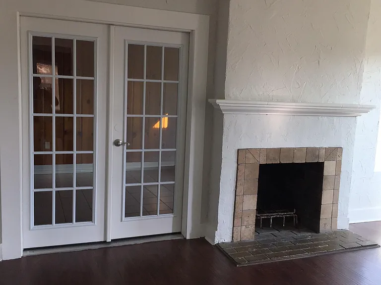 Hardwoods & wood burning fireplace