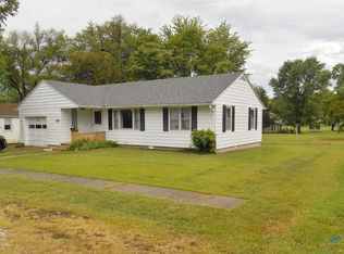 302 W Grother St, Cole Camp, MO 65325