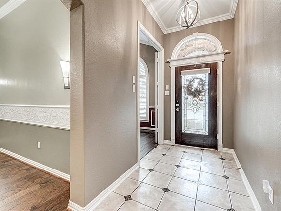 3rd image of 2205 Cachelle Ct