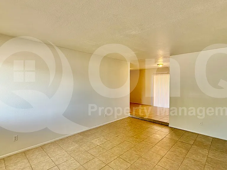 12602 N 21st Ave — Photo 25