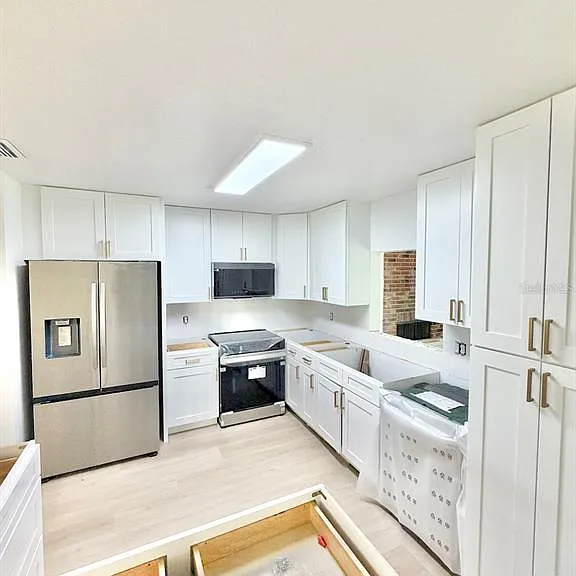 1518 Deming Dr — Photo 3